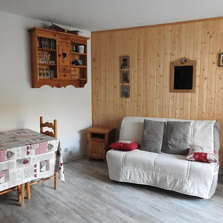 아파트 Aux Pieds Des Cimes *